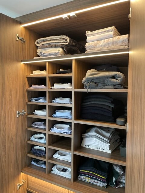 placard sur mesure menuisier